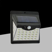 Trade Shop - Faretto Applique Led A Parete Con Pannello Solare Luce Calda 3000k Ip65 So-a3-c -