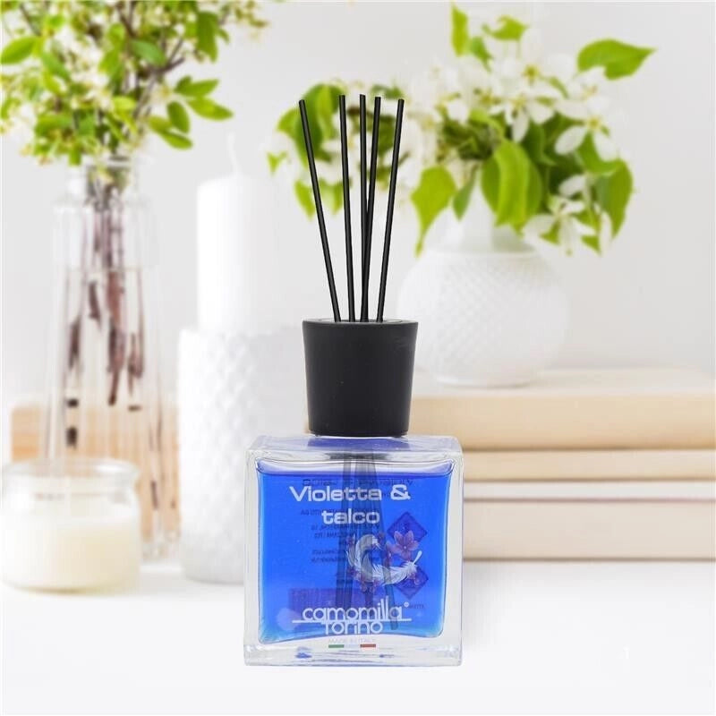 CAMOMILLA TORINO DIFFUSORE PER AMBIENTE CON BASTONCINI VIOLETTA E TALCO 100 ML