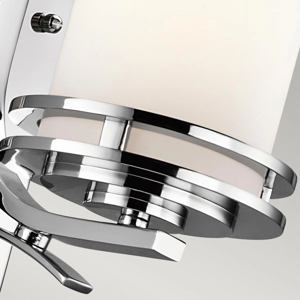 Applique bagno Hendrik cromata con vetro opale IP44