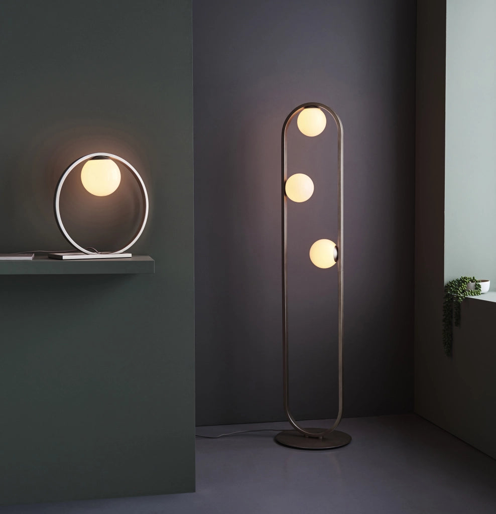 Lampada da tavolo ENZO Endon sfera opale argento G9