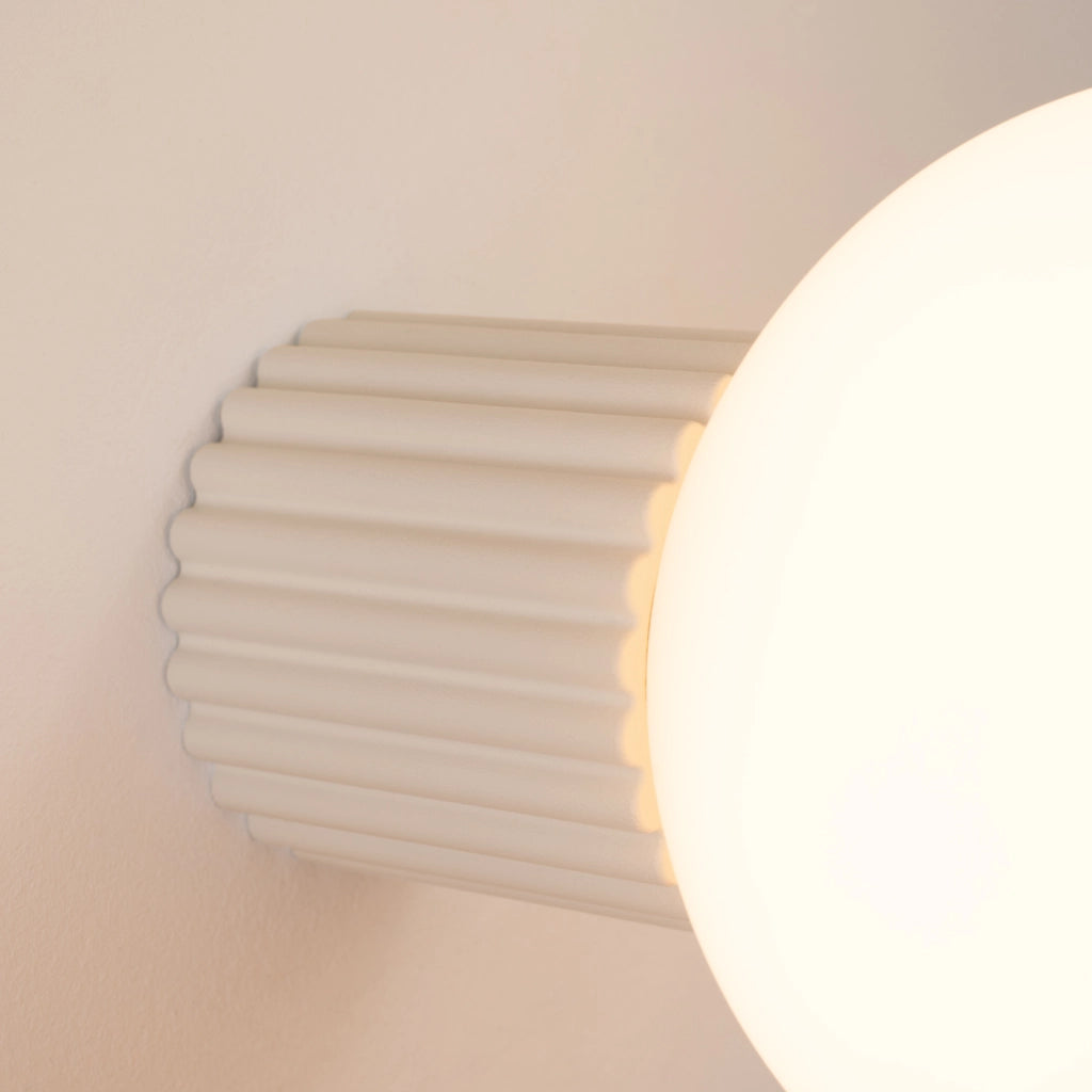Lampada da parete HALO beige IP44