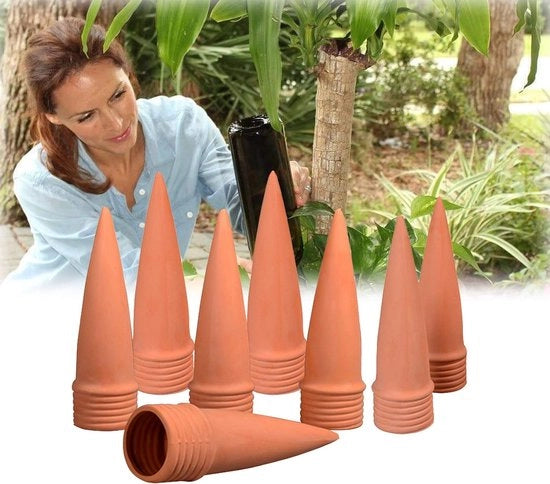 Irrigazione automatica ceramica da 8 pezzi, con gocciolatore, spicchi auto-rinforzanti, dispensatore d'acqua con attrezzi da giardino gratuiti per interni ed esterni, casa, ufficio, giardino, piante, gocce