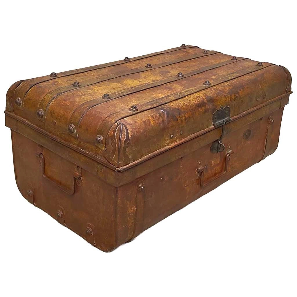 Valigia artigianale in metallo, 67x37x25h cm