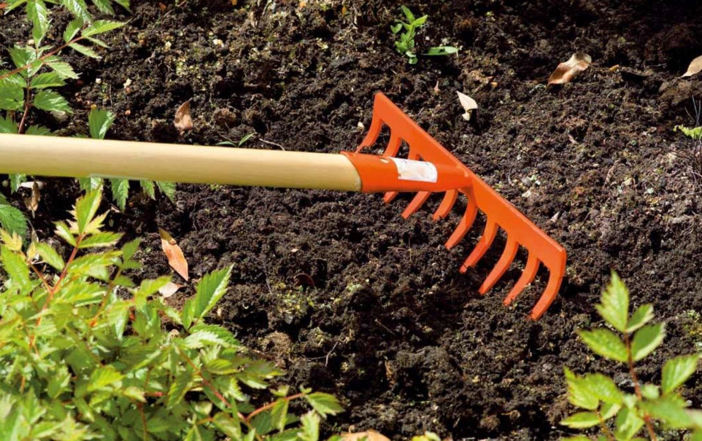 RASTRELLO DA GIARDINO 18 denti (45 cm)