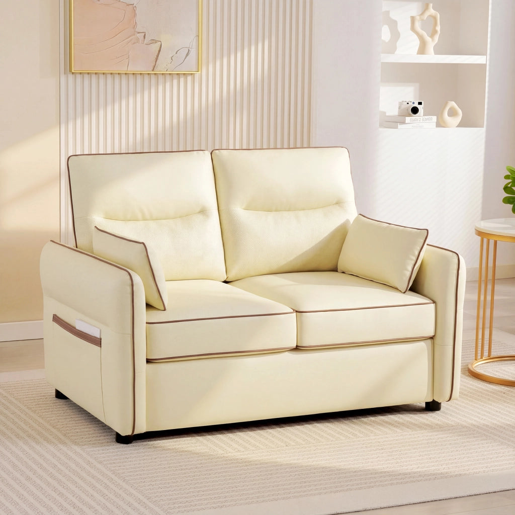 Divano 2 Posti in Similpelle Imbottito con Cuscini e Tasca Laterale ¨C Xylo ¨C Beige 136x81x90 cm