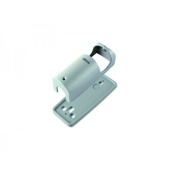 NICE FA2 STAFFA FISSAGGIO SU COLONNE MOCF2 E MOCF PER DISPOSITIVI OTTICI FT210