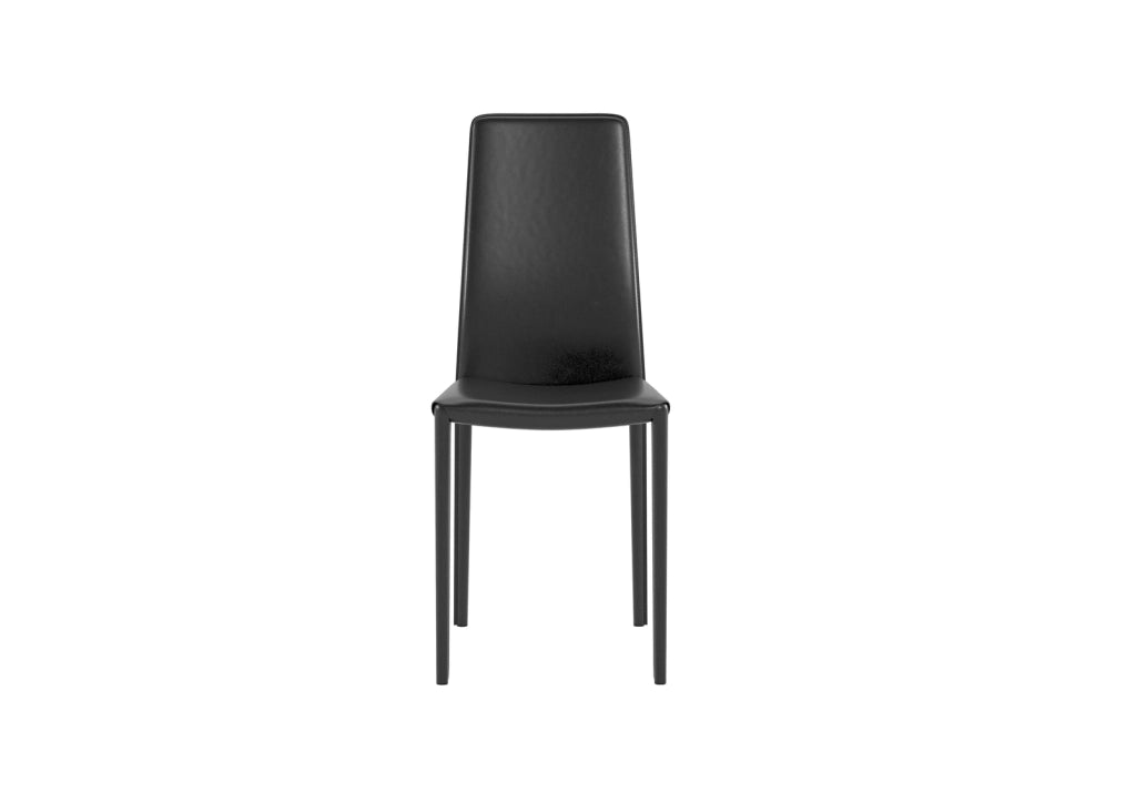 Sedia Kitty in similcuoio nero con gambe rivestite e struttura in metallo - Design moderno impilabile per zona giorno e cucina