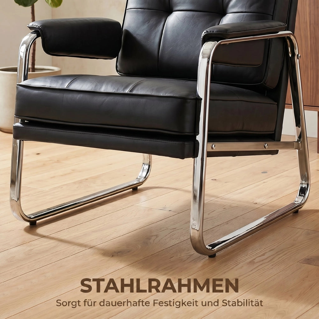 Poltrona lounge con braccioli ¨C Xylo ¨C similpelle nero, gambe metallo