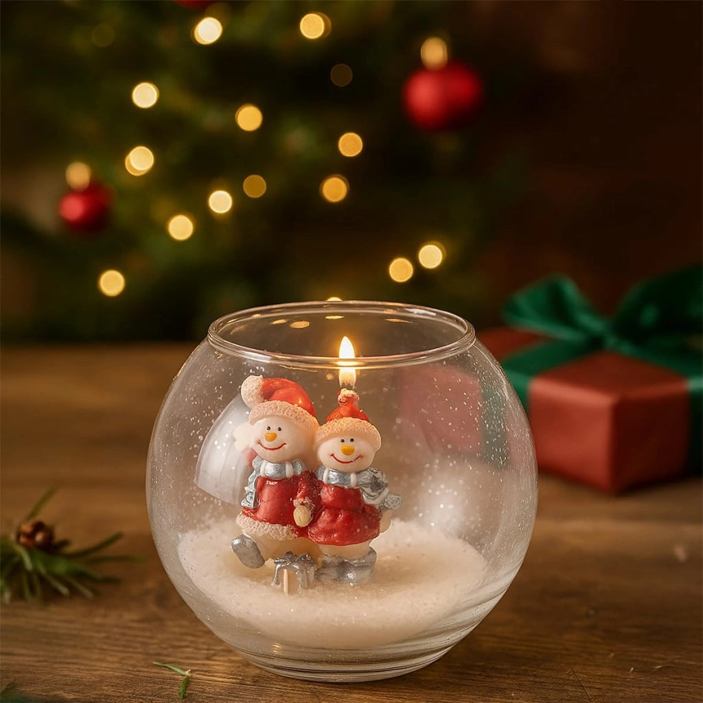 Set 4 Candele Decorative – Moccolo Effetto Neve Bianco – 7 x 7 x 10 cm – Decorazioni Natalizie Eleganti