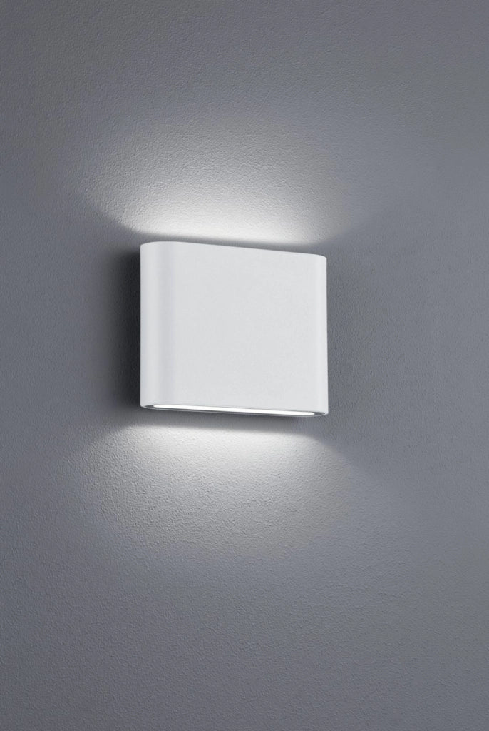 THAMES II APPLIQUE DA ESTERNO LED 5W · 2x 520lm, 3000K BI-EMISSIONE FUSIONE ALLUMINIO BIANCO OPACO IP54 L. 11,5CM
