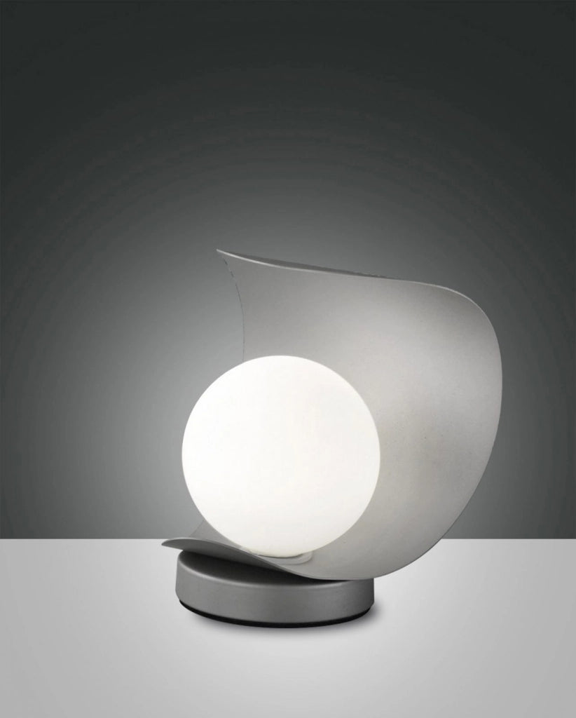 ADRIA DA TAVOLO ARGENTO 1 LUCE  A LED 3000K - 6W - 540 lm IN METALLO E VETRO DIMMERABILE