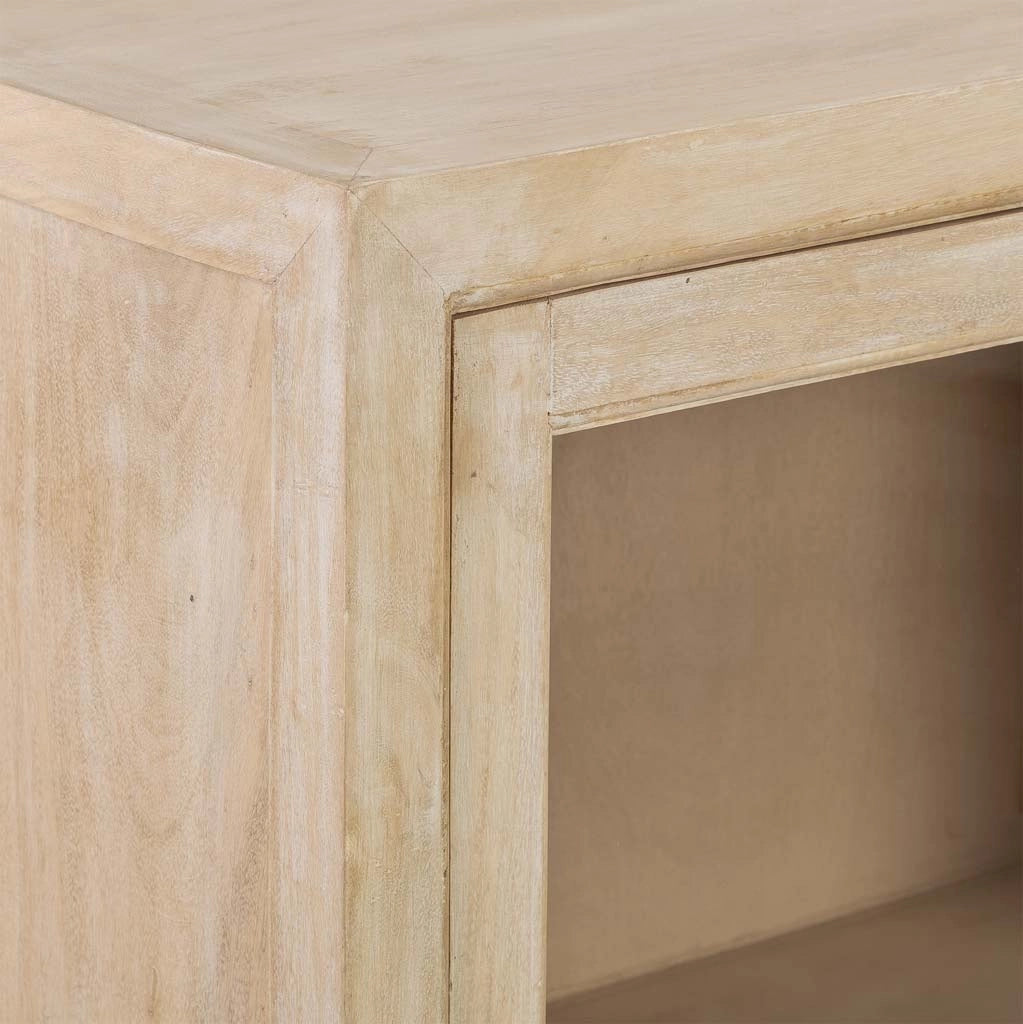 Credenza in legno beige con 4 ante 150x40x90h cm