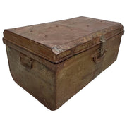 Valigia artigianale in metallo, 67x37x25h cm