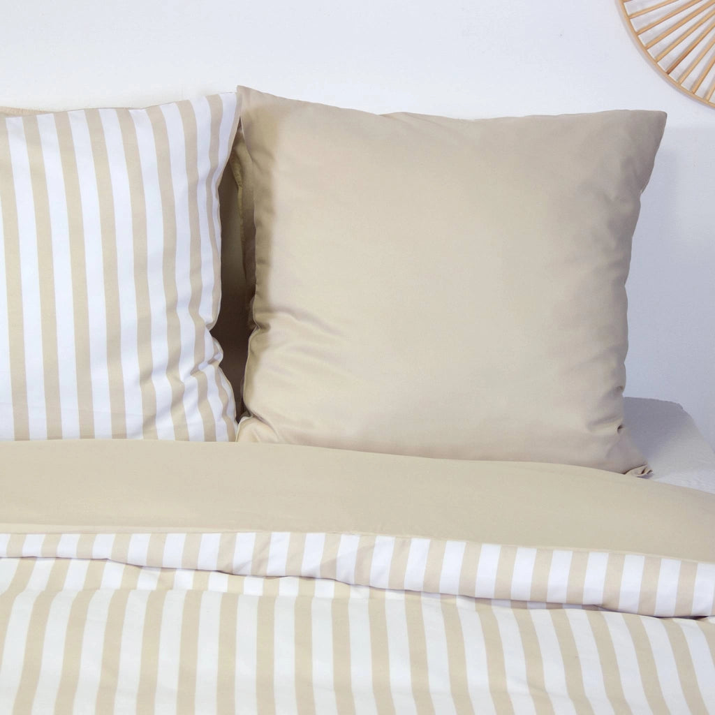Set biancheria da letto in microfibra a righe beige, 2 posti
