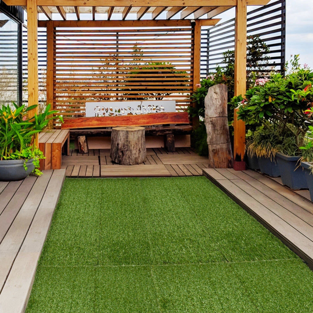 Piastrelle Erba Sintetica Giardino 30x30cm ¨C Xylo ¨C Verde 10 Pezzi