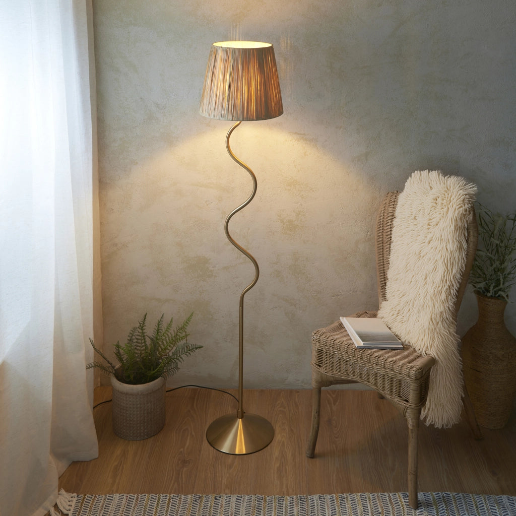 Lampada da terra boho Wriggle ottone rafia E27 Endon
