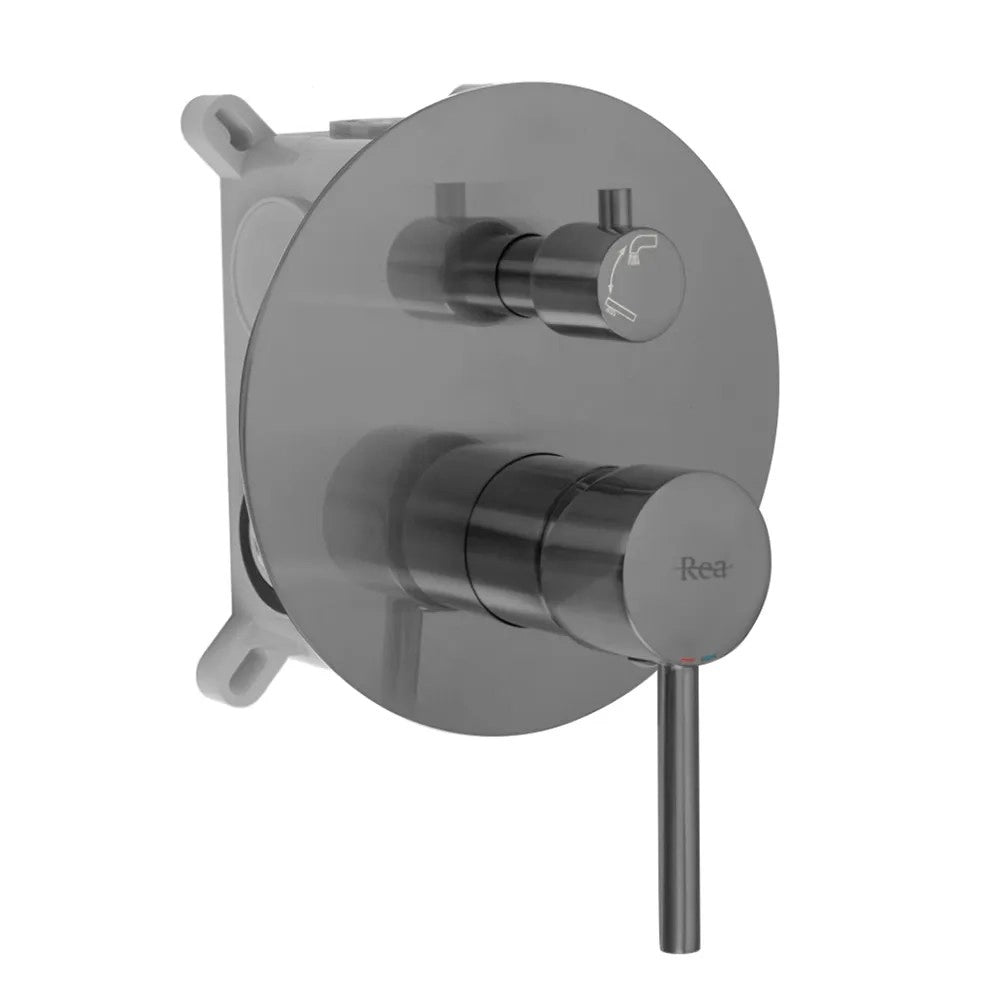 Rubinetto Da Vasca Rea Lungo Titan + Box
