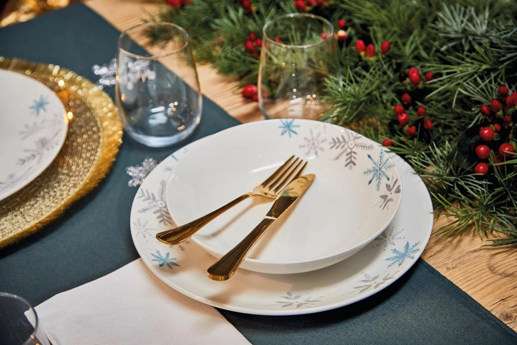 Servizio di Piatti da Tavola in Porcellana Madison Snowflake 18 Pezzi