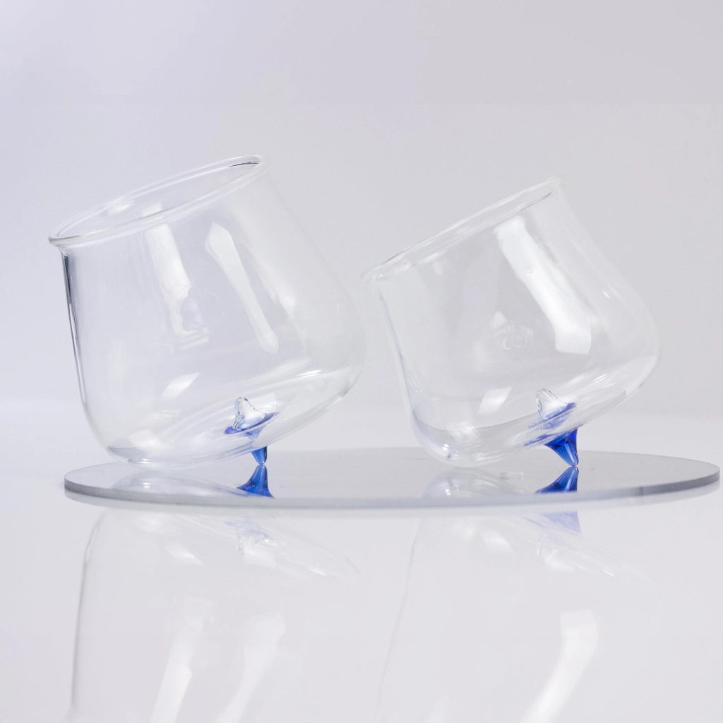 Zafferano Set 6 Bicchieri Tumbler Serie Pirolo in Vetro Borosilicato Blu Design Rotante e Obliquo Resistente agli Shock Termici per Tavola Moderna