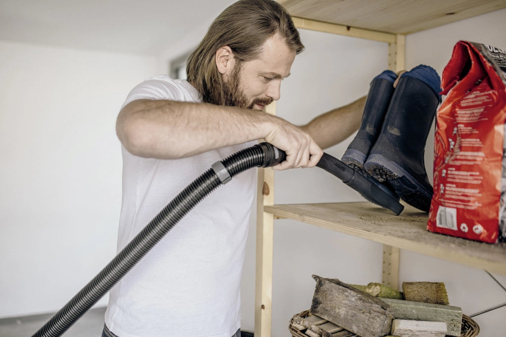 KARCHER Bidone aspiratutto solido liquidi WD 3 V-17/4/20 - Potenza allacciata: 1000 W - Capacità vano raccolta: 17 l - Materiale vano di raccolta: Plastica