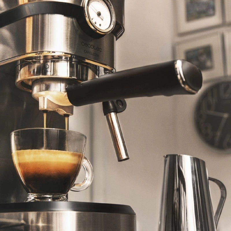 CECOTEC 01584 - Macchina da caffè Espresso Cafelizzia 790 Steel Pro