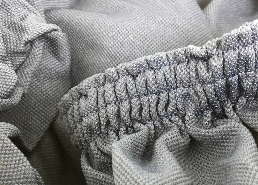 Copridivano E Copri Poltrona Antimacchia Sofà Elasticizzato Modello Magico - Poltrona - Grigio