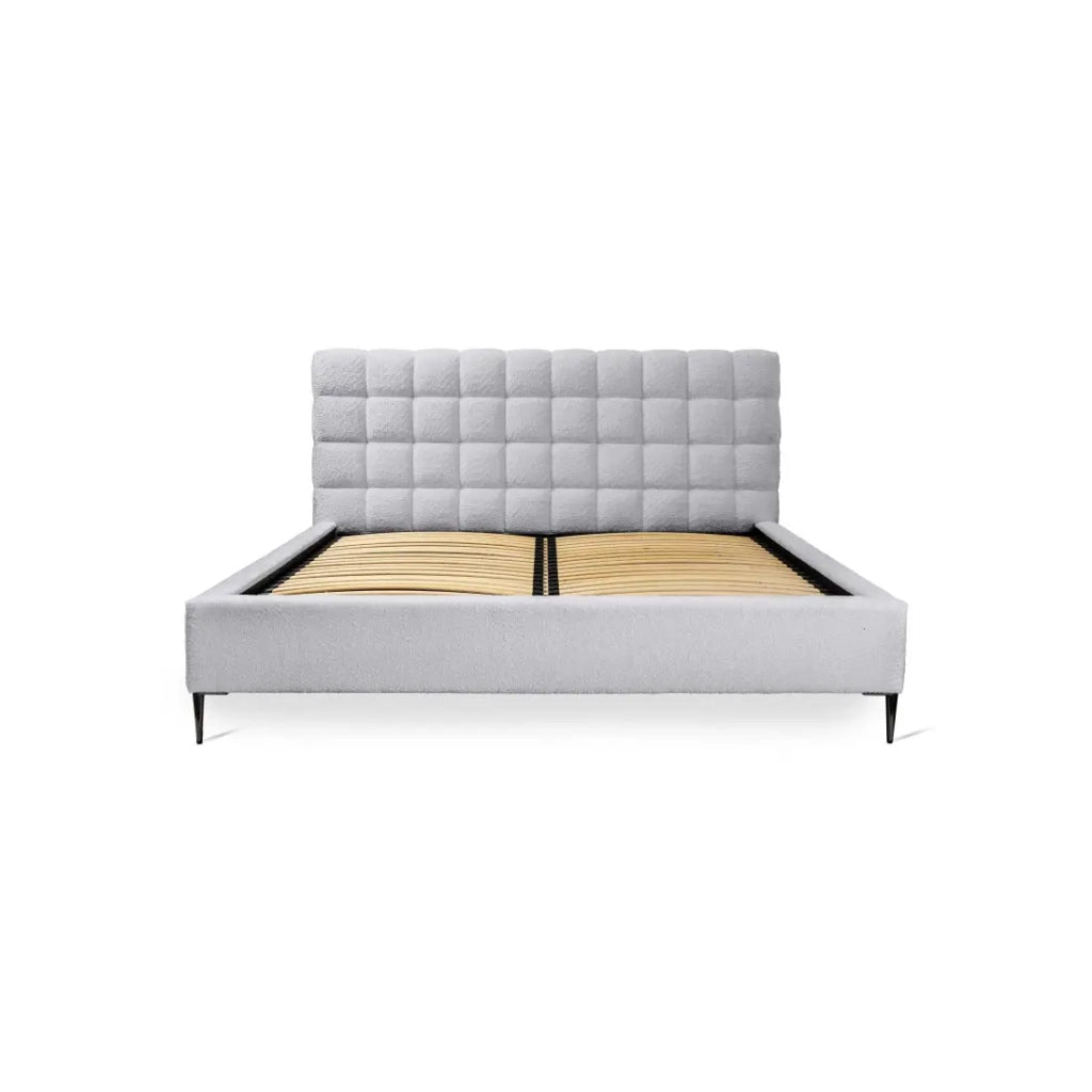 Letto MILLIO – Bianco – 180x200 cm – Tessuto bouclé in ciniglia – Rete inclusa – Comfort alberghiero 5 stelle