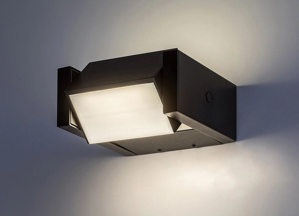 Applique esterna moderna nera 13cm orientabile LED10W IP54