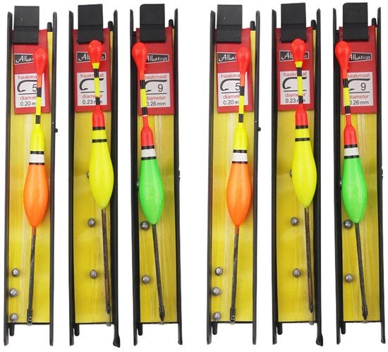 Attrezzatura per pesca - Set di 6 esche - Esche a tre punte - Esca a sfilo - Ganci per pesca 5#/7#/9# - Legno di alta qualità - Cerniere resistenti alla corrosione - Manubri per la pesca