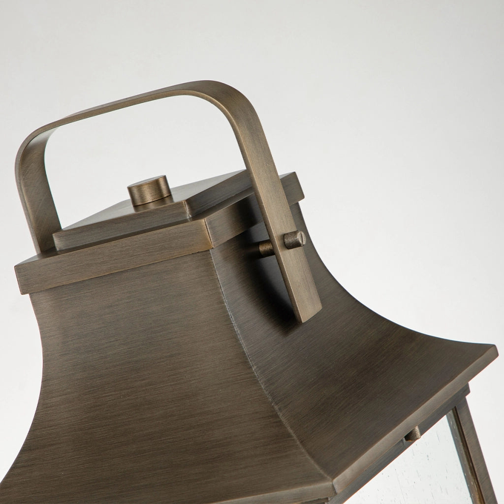 Lampada da esterno su base Grant bronzo E27 60W Quintiesse