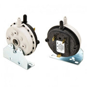 Pressostato differenziale regolabile 17 - 75 Pascal con staffa. Tipo: NS2-1177-00
