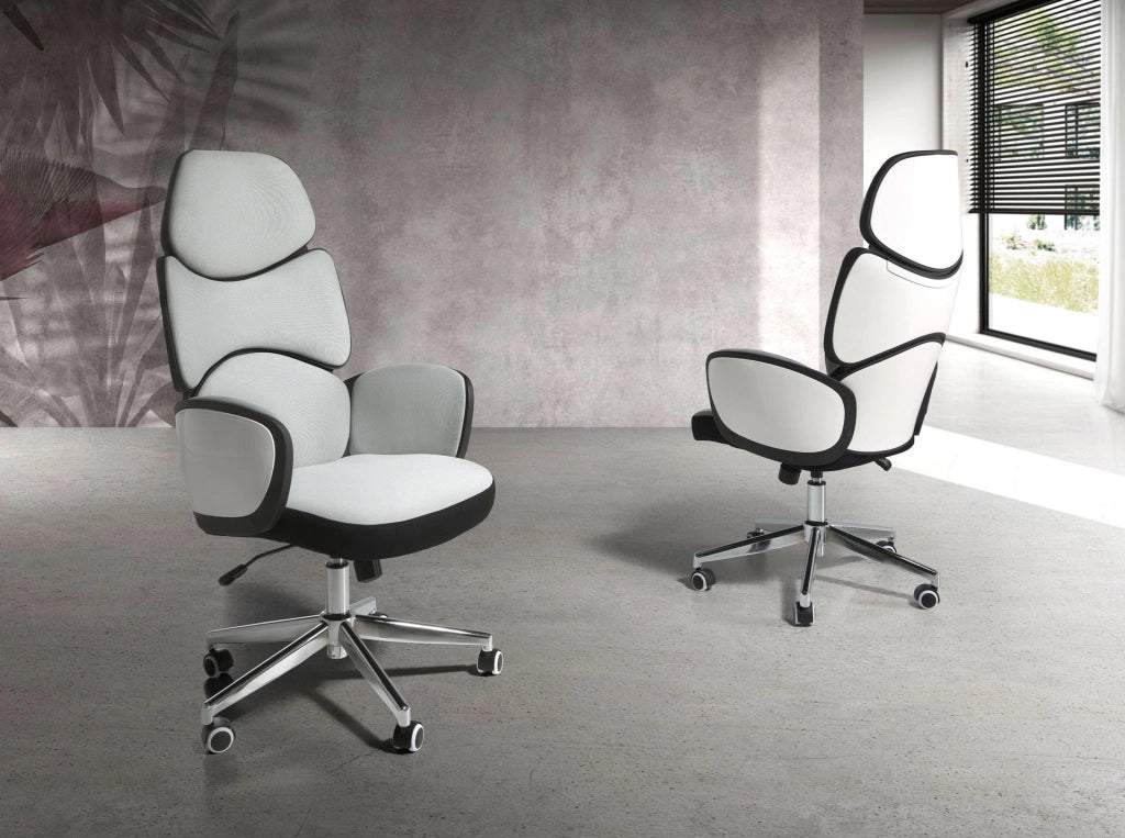 Sedia girevole da ufficio in tessuto grigio chiaro e pvc bianco lucido