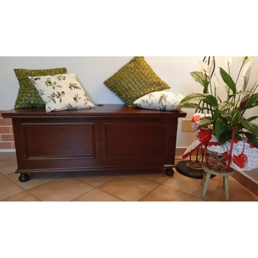 Cassapanca contenitore arte povera in legno massello e mdf con rifinitura in noce 100x44x51 H