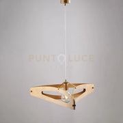 Sospensione con diffusore taglio laser in ferro laccato nero e rifiniture ottone brunito con decorazione oro antico e cavo elettrico regolabile 1 luce