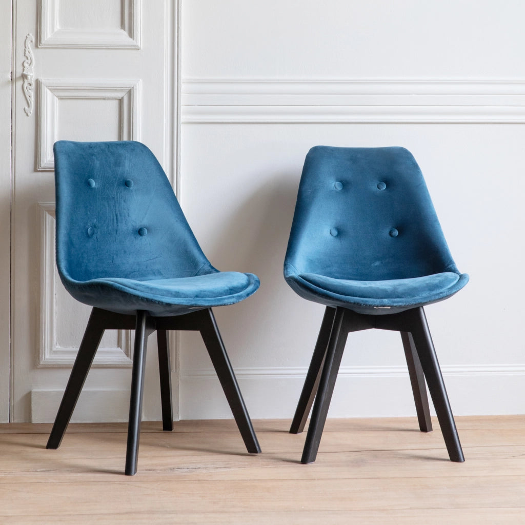 Set di 2 sedie NORA in velluto blu con cuscino