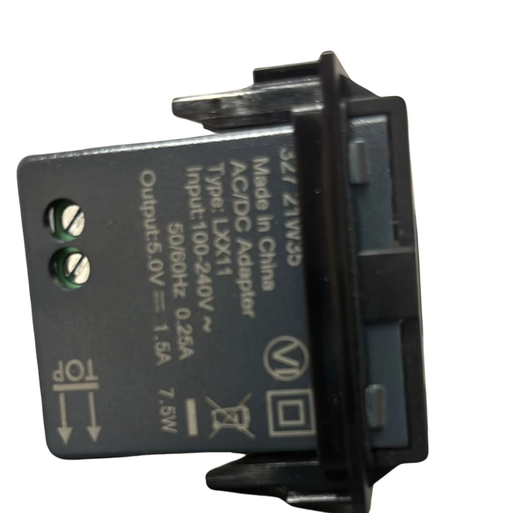 Bticino living now k4285c1 caricatore usb tipo a 5v 1100ma da 1 modulo