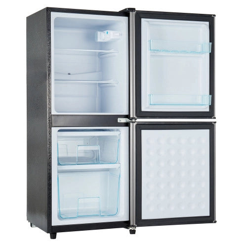Mini frigorifero; congelatore; volume totale 106L; compartimento frigorifero da 60L; compartimento freezer da 46L; illuminazione LED; mensole regolabili; efficiente energetico; nero+argento