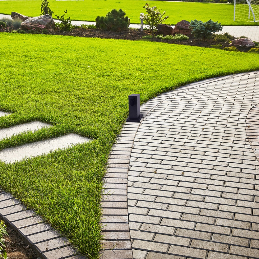 Paletto da giardino Electric IP44 2 prese nero 20cm