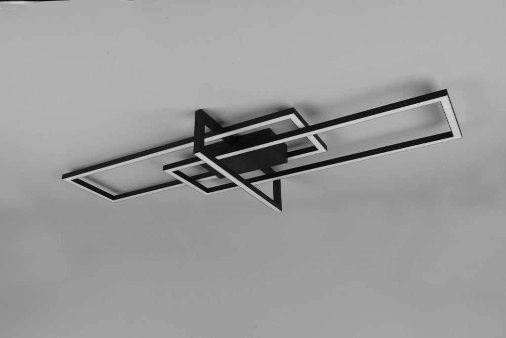 Plafoniera LED Trio Salinas nera 34W 3900lm 100cm 3000K