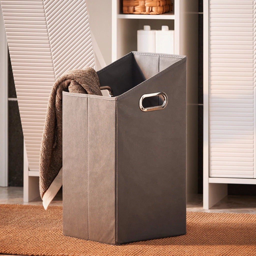 Mobile lavanderia con sacchi portabiancheria pieghevoli Mobiletto Basso da Bagno con Cesto per Biancheria e 3 Ripiani Aperti Bianco 50x30x86 cm BZR156-W