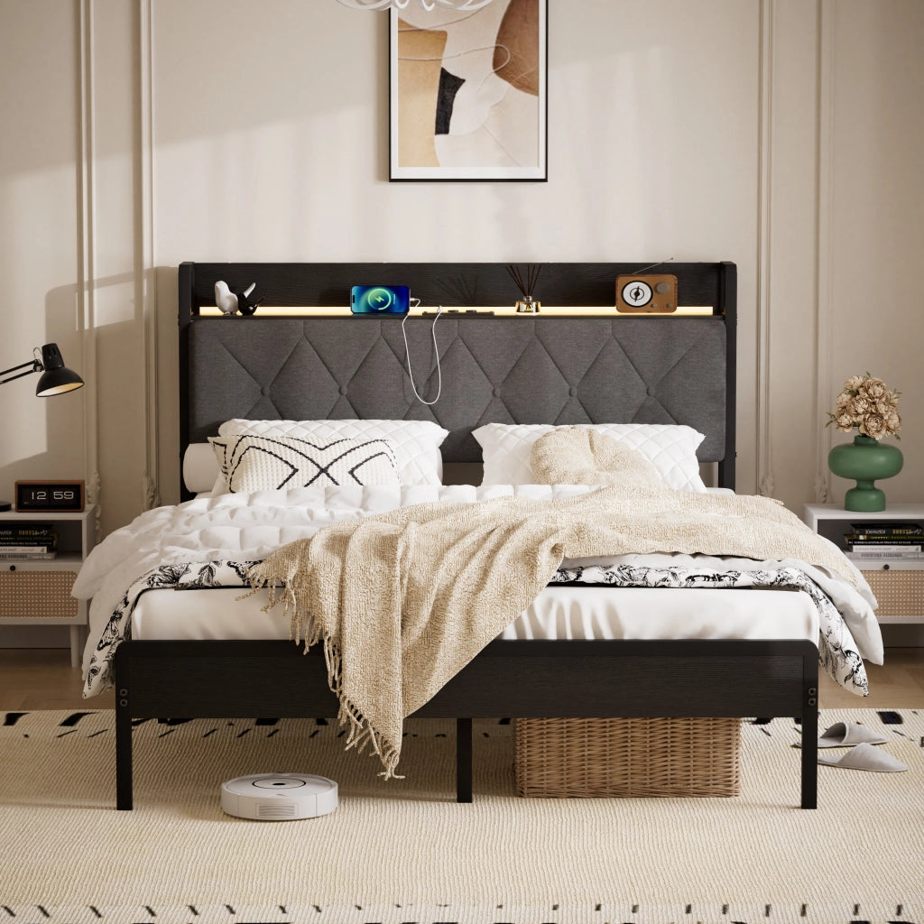Letto Matrimoniale 140x190 cm con LED; USB e Contenitore in Tessuto e Metallo