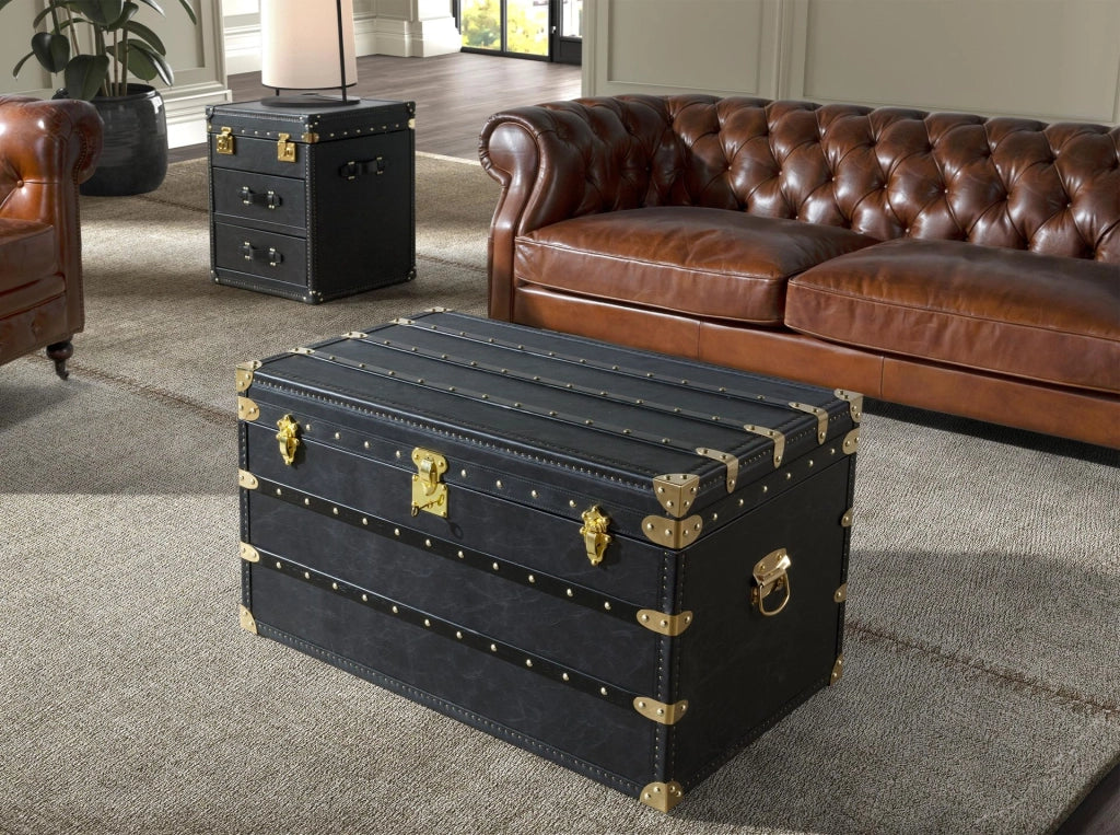 Baule in pelle nera