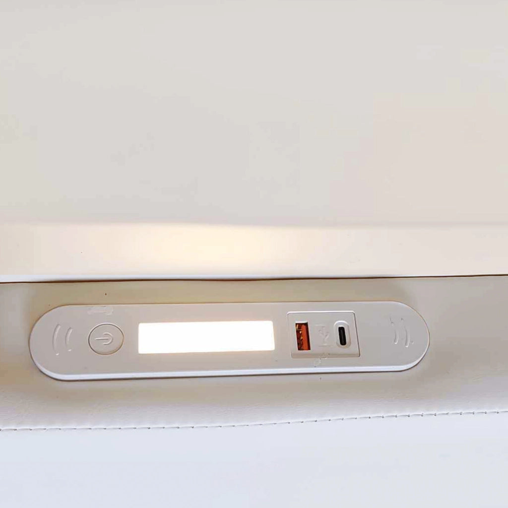 Letto Singolo Imbottito per Bambini con Luce LED e USB ¨C MINIMAL ¨C Similpelle Bianco 90x200
