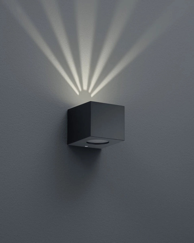 Applique esterna da parete Cordoba nera LED 2W 3000K IP44