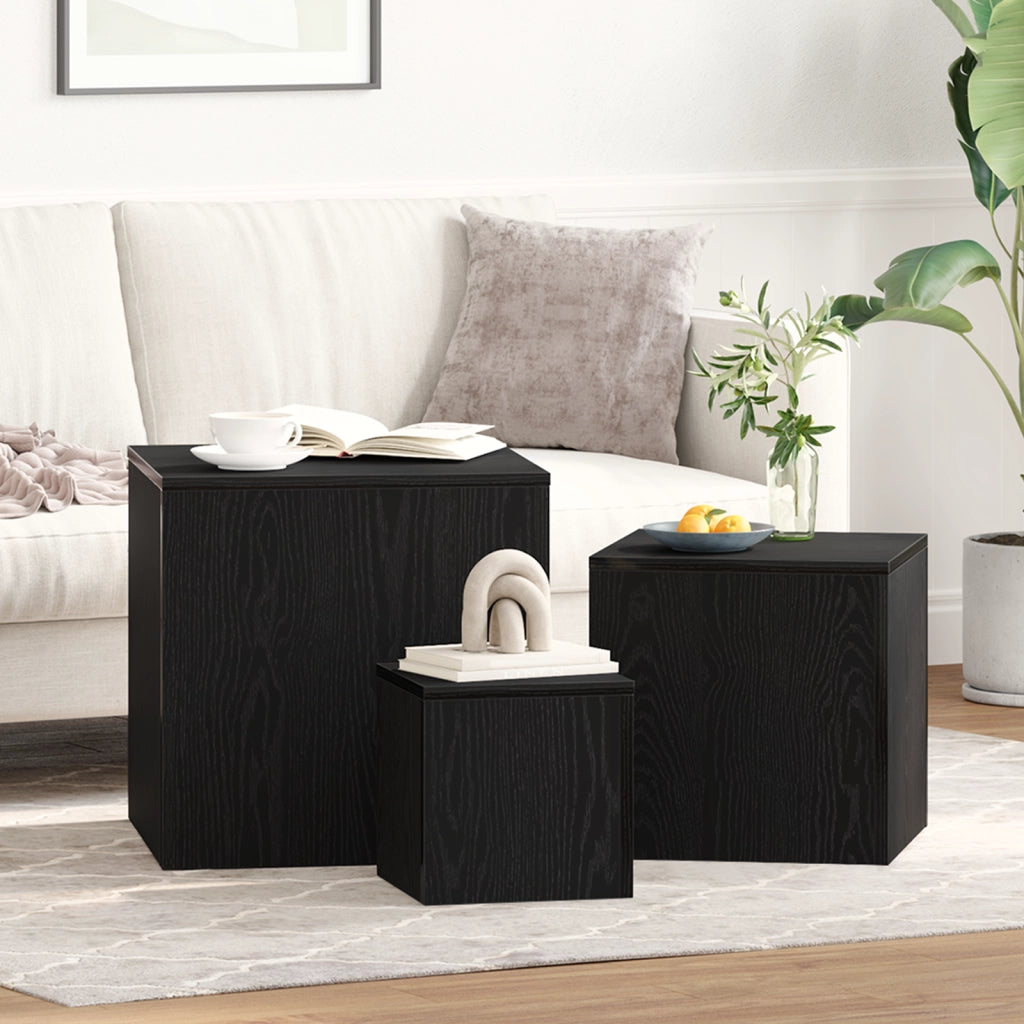 Set di 3 tavolini impilabili in legno ingegnerizzato nero
