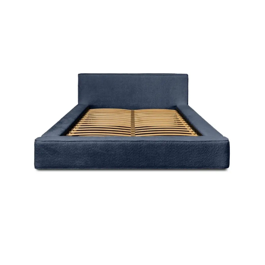 Letto con contenitore VELORA – Blu acciaio bouclé – 140x200 cm – Tessuto velluto morbido – Rete sollevabile – Spazio di stoccaggio integrato
