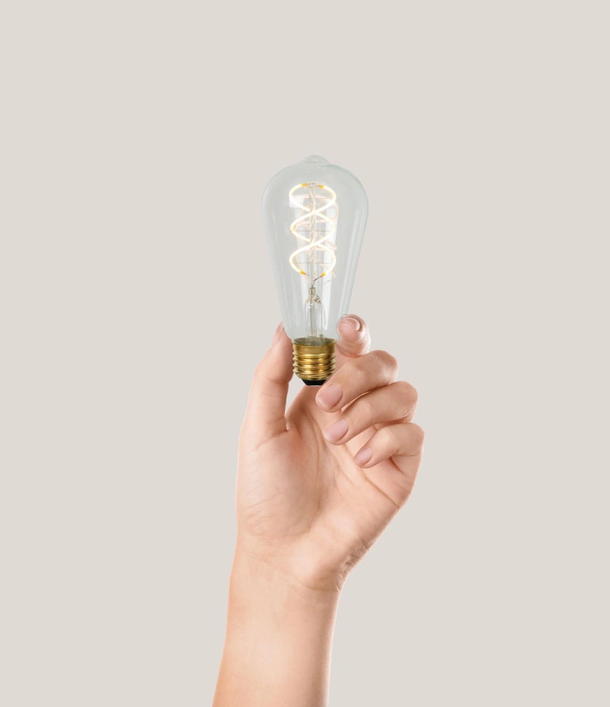 Lampadina LED filamento E27 ovale trasparente Lucide