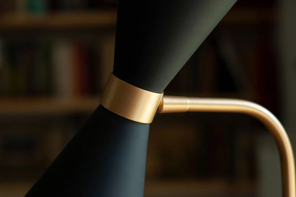 Lampada da scrivania CORNET Maxlight nero oro LED 10W
