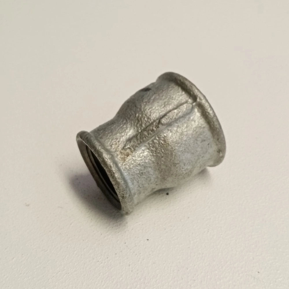 Raccordo ff 1''+1/4x1'' manicotto giunzione ridotta di ghisa zincata malleabile