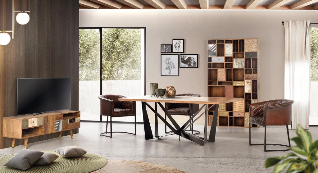Libreria in massello di mango rifinita con diversi materiali